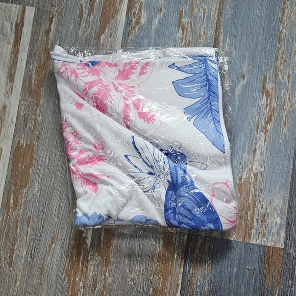 Toucan Tango Beach Towel - New in Package - Picture 4 of 5